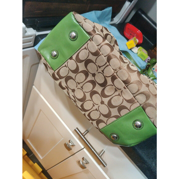 Coach Handbag Green /Tan - Picture 5 of 10